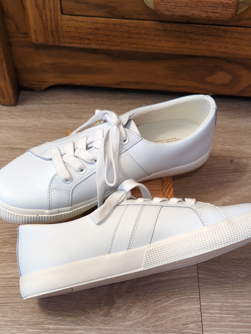Lauren Ralph Lauren White Lace-Up Sneakers with Gold LRL Logo Size 7 - Picture 8 of 9